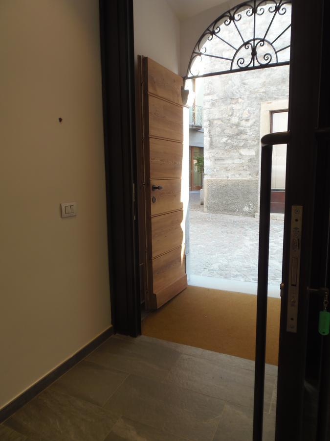 Albergo Dongo Exterior foto